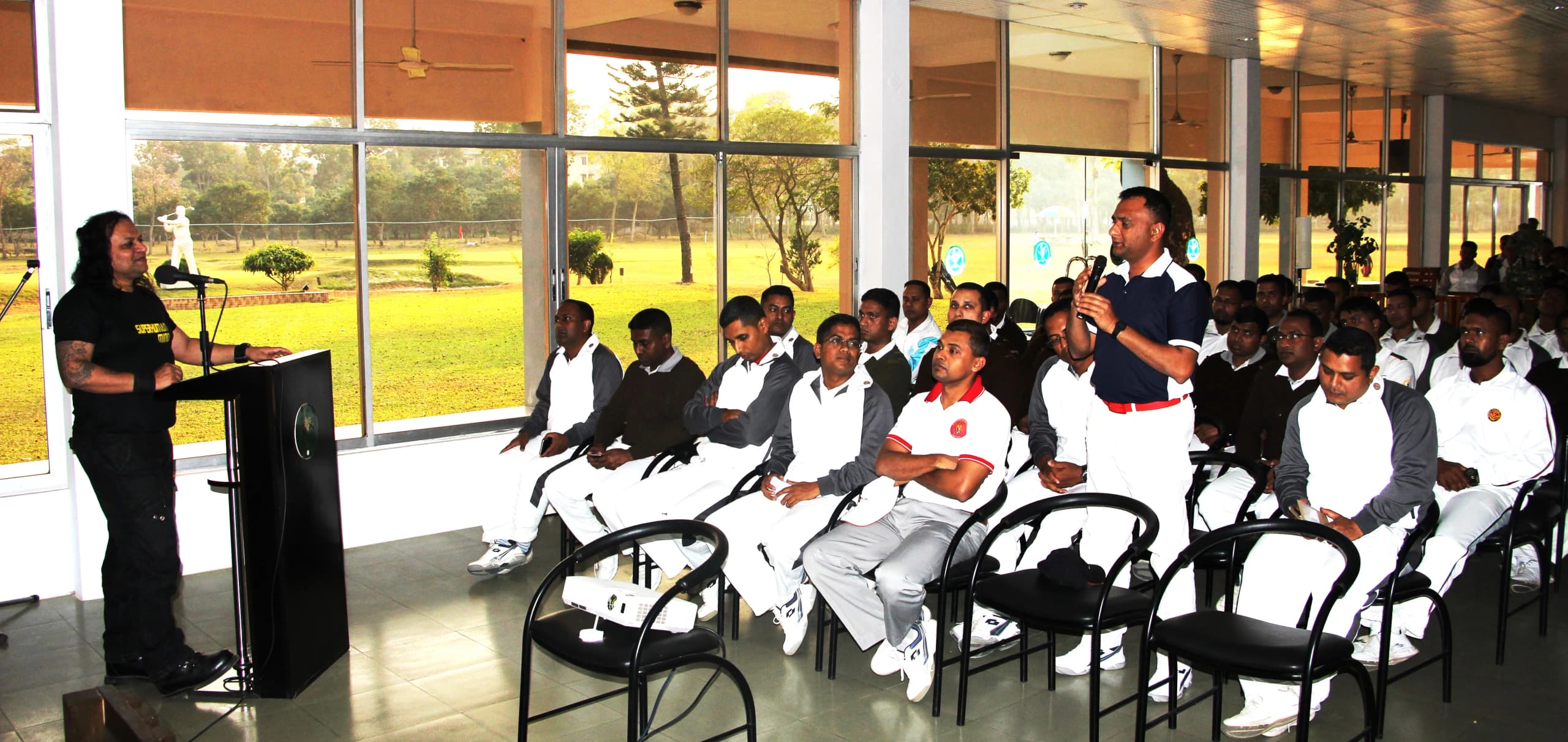 Vajramunee speaking to uniformed cadets